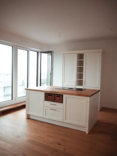 Moderne 3-Zimmer-Penhouse-Wohnung — photo 1